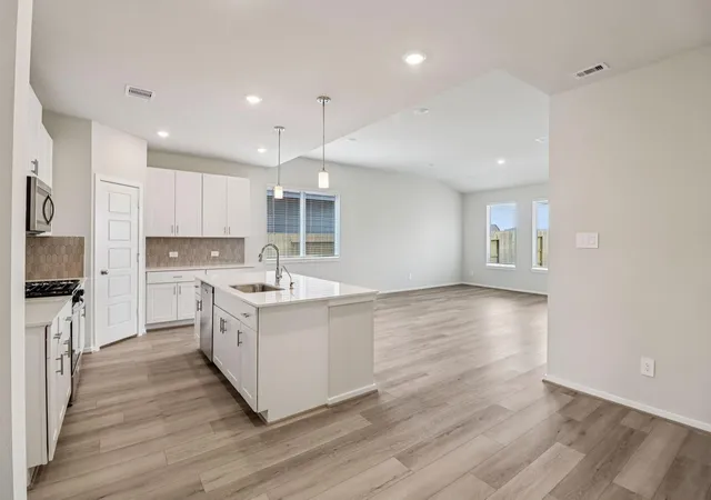 1st image of 12030 Shining Lake Dr, Baytown, TX 77523 | MLS# 73471185