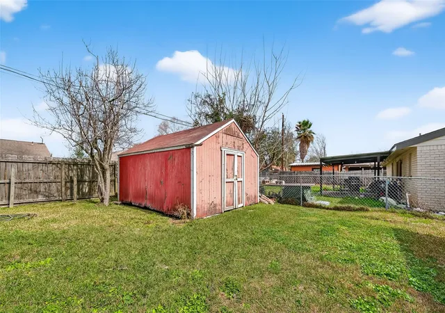 Homes for sale in Baytown, TX | 512 Harold Ln, Baytown, TX 77521 | MLS# 56672726