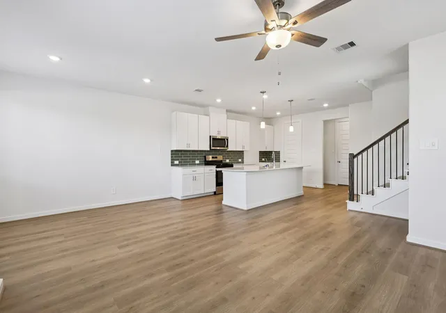 2nd image of 1027 Cedar Pl Ln, Missouri City, TX 77459 | MLS# 35136962