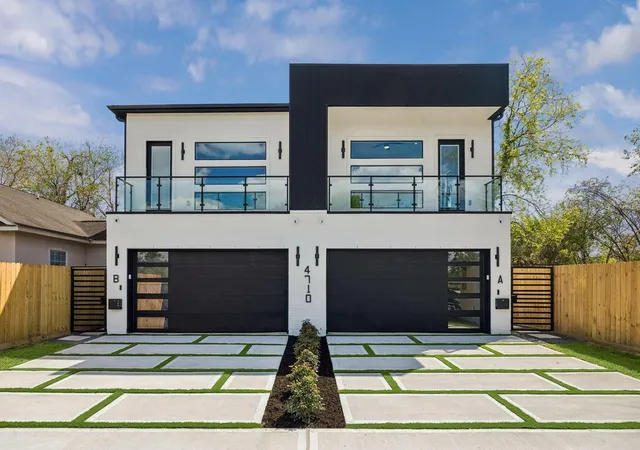 1st image of 4710 Sharon St, Houston, TX 77020 | MLS# 57543396