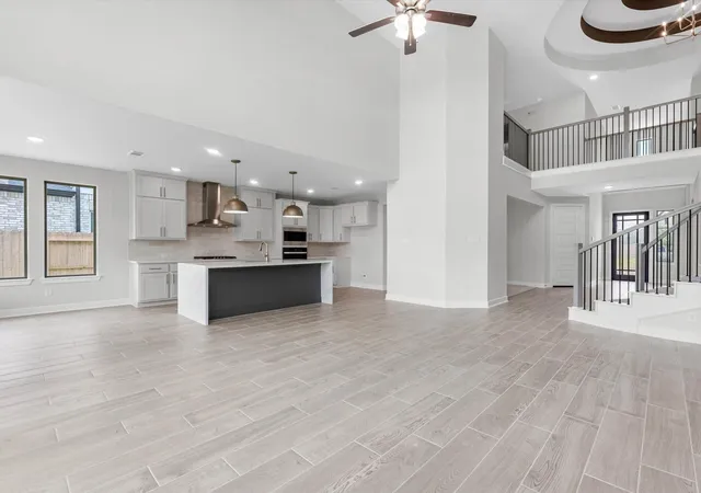 Photo 3 of Single family home for sale at 15664 Broadway Bend Dr, Conroe, TX 77302 | MLS# 45247394 | Listing updated on 2026-08-28