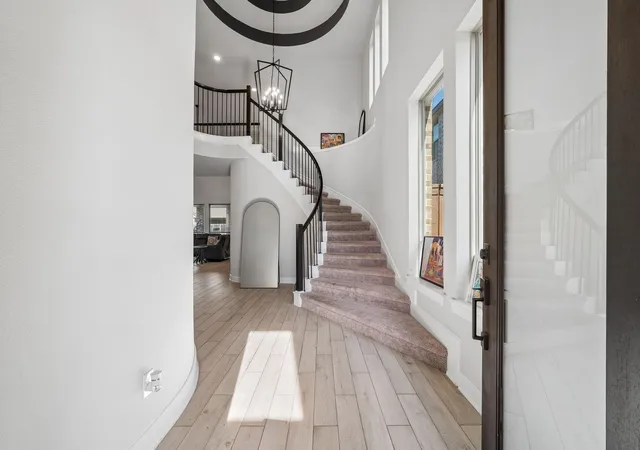 Photo 2 of Single family home for sale at 7010 Grassland Vista Ln, Katy, TX 77493 | MLS# 75930923 | Listing updated on 2026-09-11