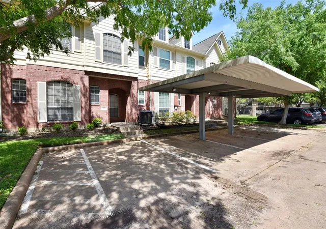 3rd image of 2710 Grants Lake Blvd #K5, Sugar Land, TX 77479 | MLS# 15863368