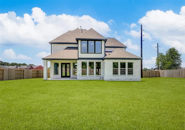 Homes for sale in Sealy, TX | 349 Covey Ln, Sealy, TX 77474 | MLS# 80505383