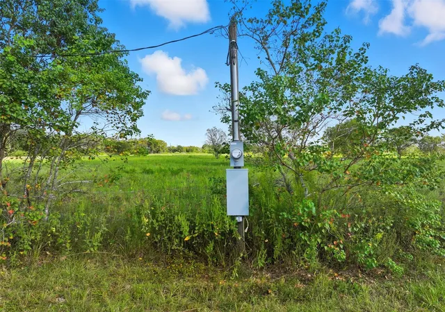 Homes for sale in Rosharon, TX | 11715 County Road 48, Rosharon, TX 77583 | MLS# 23194089