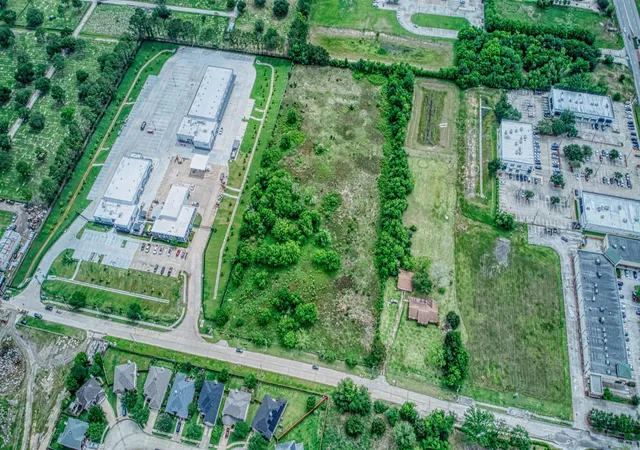 1st image of 2625 Hillhouse Rd, Pearland, TX 77584 | MLS# 2812308