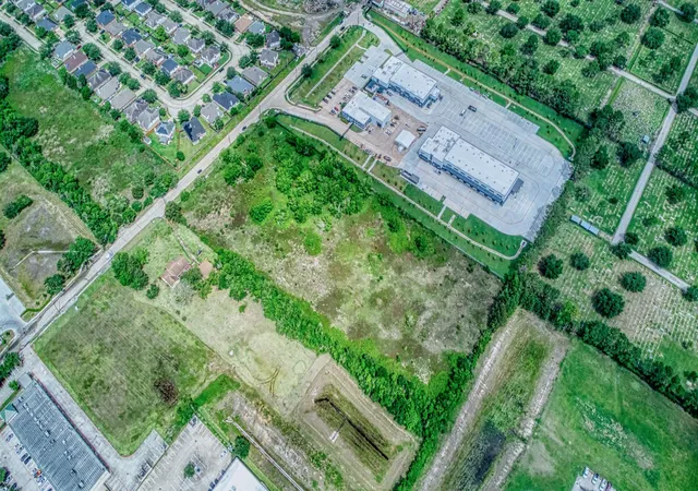 Photo 3 of Land for sale at 2625 Hillhouse Rd, Pearland, TX 77584 | MLS# 2812308 | Listing updated on 2026-08-11