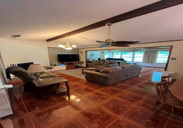 Photo 4 of Single family home for sale at 802 W Wildwood Dr, Village Mills, TX 77663 | MLS# 54643384 | Listing updated on 2026-09-22