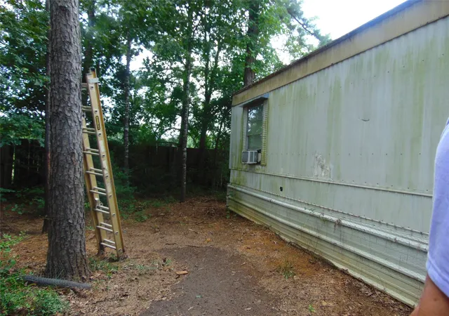 Photo 4 of Single family home for sale at 431 Terlingua St, Livingston, TX 77351 | MLS# 65100289 | Listing updated on 2026-09-23