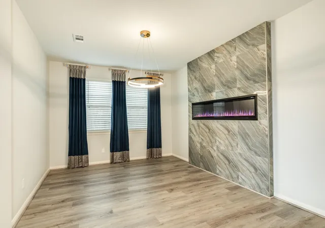 Photo 4 of Sale Pending at 1702 Diamond Mountain Dr, Rosharon, TX 77583 | MLS# 27191226 | Listing updated on 2026-08-26