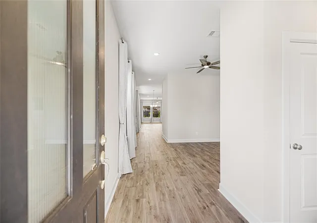 Photo 3 of Single family home for sale at 15611 Rising Wren Ct, Conroe, TX 77302 | MLS# 35948238 | Listing updated on 2026-08-06
