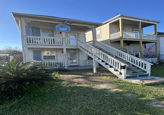 Photo 3 of Multi family home for sale at 1611 Ave N 1/2, Galveston, TX 77550 | MLS# 68683609 | Listing updated on 2026-08-19