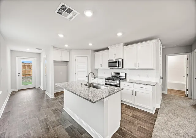 5th image of 9233 Boulder Blvd, Conroe, TX 77303 | MLS# 57395919