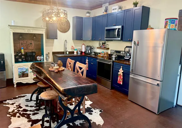 Photo 4 of Single family home for sale at 841 S Loop 497, Bellville, TX 77418 | MLS# 17039877 | Listing updated on 2026-06-19
