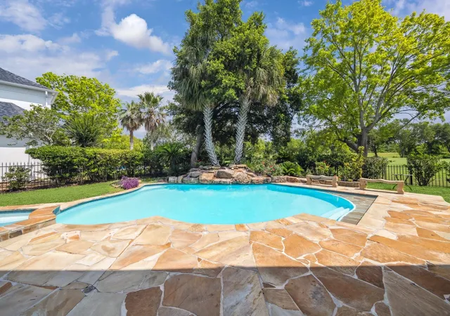 Photo 1 of Single family home for sale at 4111 Thistle Hl Ct, Sugar Land, TX 77479 | MLS# 47513811 | Listing updated on 2026-10-07