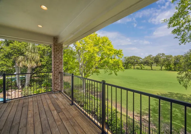 Photo 2 of Single family home for sale at 4111 Thistle Hl Ct, Sugar Land, TX 77479 | MLS# 47513811 | Listing updated on 2026-10-07