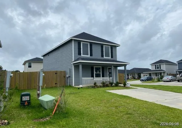 Photo 3 of Single family home for sale at 16404 Valerie Marie Pl, Conroe, TX 77306 | MLS# 63548233 | Listing updated on 2026-09-01