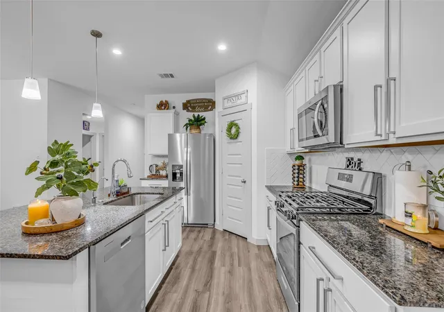 Photo 3 of Single family home for sale at 9802 Palm Royal Dr, Baytown, TX 77521 | MLS# 75021191 | Listing updated on 2026-06-04