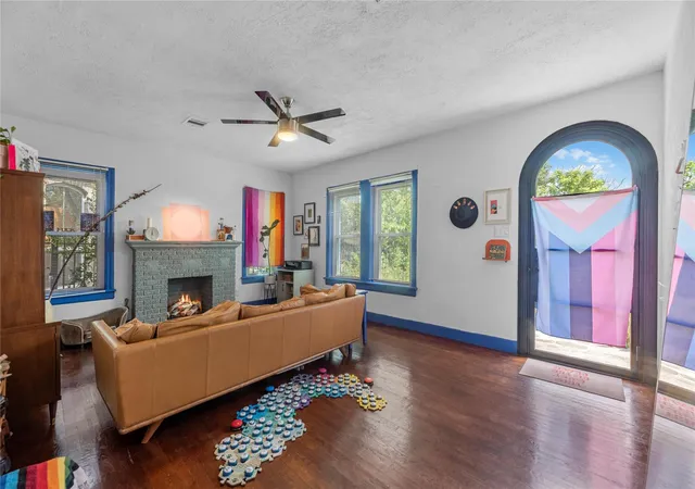5th image of 2906 Rosewood St, Houston, TX 77004 | MLS# 86483258