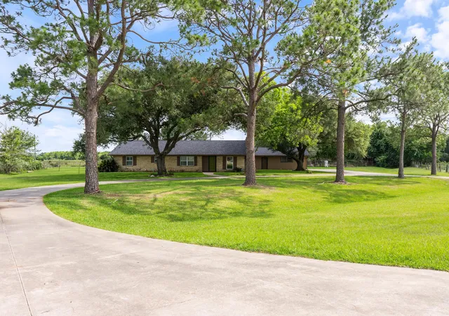 Photo 3 of Single family home for sale at 5067 Fm 2668, Bay City, TX 77414 | MLS# 89948326 | Listing updated on 2026-08-03