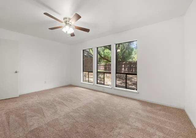 Photo 4 of Single family home for sale at 722 Langton Ct, Katy, TX 77450 | MLS# 30525610 | Listing updated on 2026-08-14
