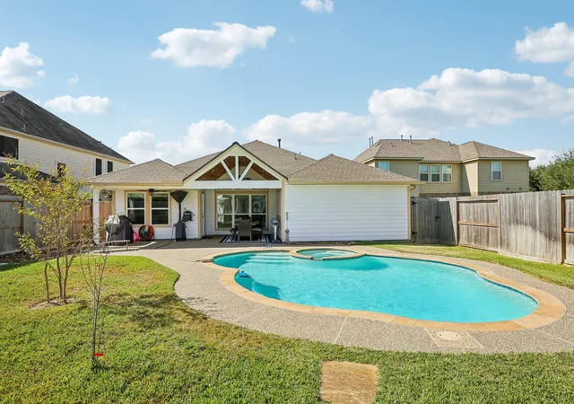 Homes for sale in Katy, TX | 3114 Wren Valley Trl, Katy, TX 77493 | MLS# 5666167