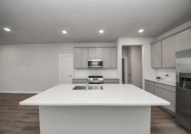 Photo 3 of Single family home for sale at 8811 Bird Branch Dr, Houston, TX 77078 | MLS# 10919184 | Listing updated on 2026-09-20