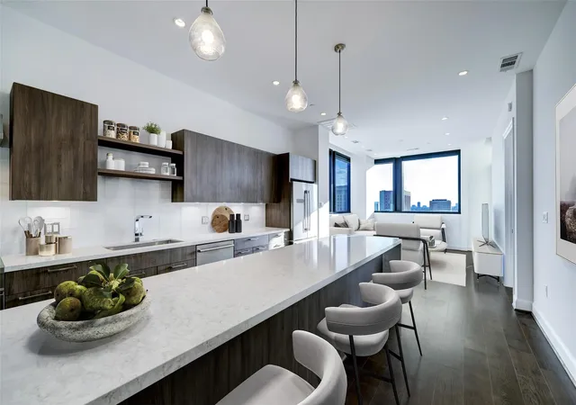 Photo 1 of Condo for sale at 1211 Caroline St #1604, Houston, TX 77002 | MLS# 32272577 | Listing updated on 2026-07-19