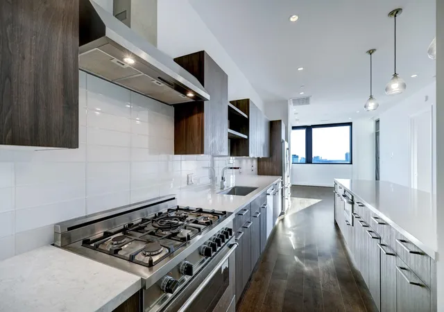 Photo 3 of Condo for sale at 1211 Caroline St #1604, Houston, TX 77002 | MLS# 32272577 | Listing updated on 2026-07-19