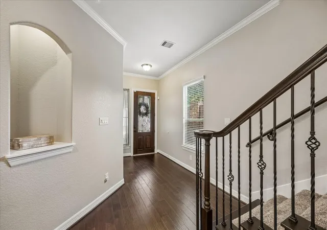 Photo 4 of Single family home for sale at 2809 Shadow Woods Ct, Houston, TX 77043 | MLS# 86680783 | Listing updated on 2026-08-28