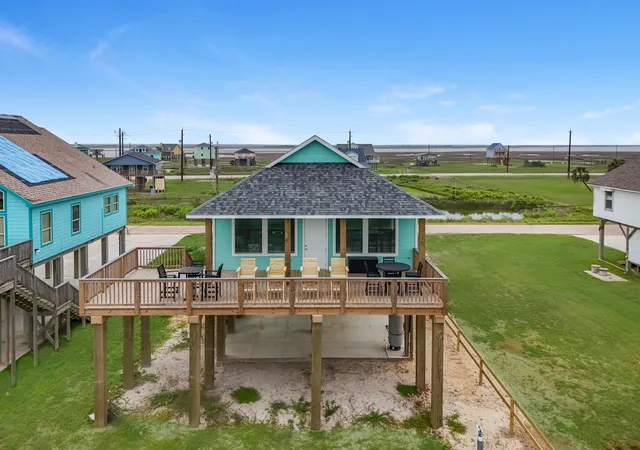 1st image of 4723 Bluewater Dr, Freeport, TX 77541 | MLS# 76379789