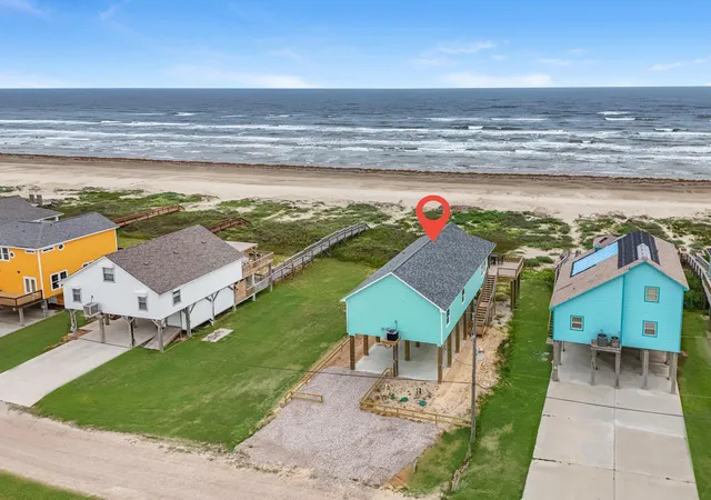 5th image of 4723 Bluewater Dr, Freeport, TX 77541 | MLS# 76379789