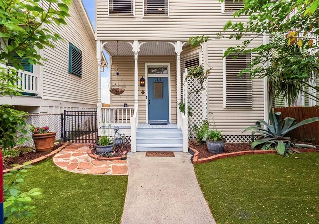 Photo 1 of Single family home for sale at 3826 Ave O 1/2, Galveston, TX 77550 | MLS# 60106383 | Listing updated on 2026-08-21