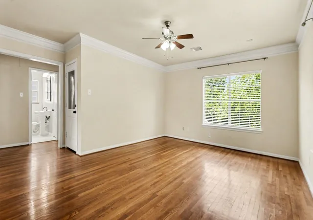 Photo 3 of Multi family home for sale at 3005 Arbor St, Houston, TX 77004 | MLS# 58023298 | Listing updated on 2026-08-25