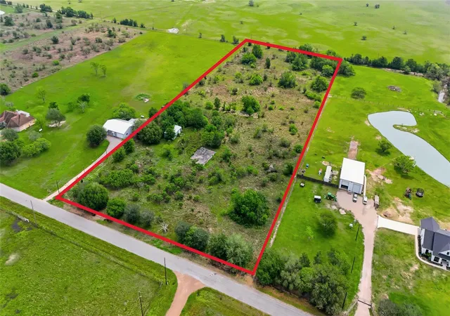 4th image of 14433 Tierra Grande Dr, Needville, TX 77461 | MLS# 44312891