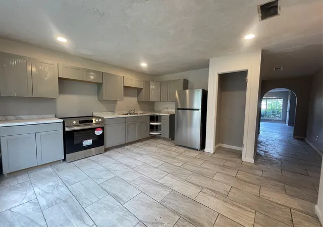 Homes for sale in Houston, TX | 9614 Wellsworth Dr, Houston, TX 77083 | MLS# 20672601
