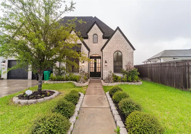 Single family home for sale at 1722 Pleasant Grv Dr, Missouri City, TX 77459 | MLS# 23112069 | Listing updated on 2026-04-13