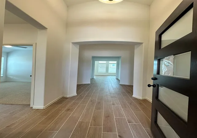 Photo 2 of Single family home for sale at 13623 Lago Vista Dr, Iowa Colony, TX 77583 | MLS# 32782148 | Listing updated on 2026-09-12
