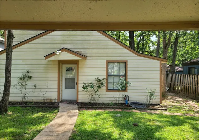 1st image of 26605 Orchid Ct, Huntsville, TX 77320 | MLS# 22894785