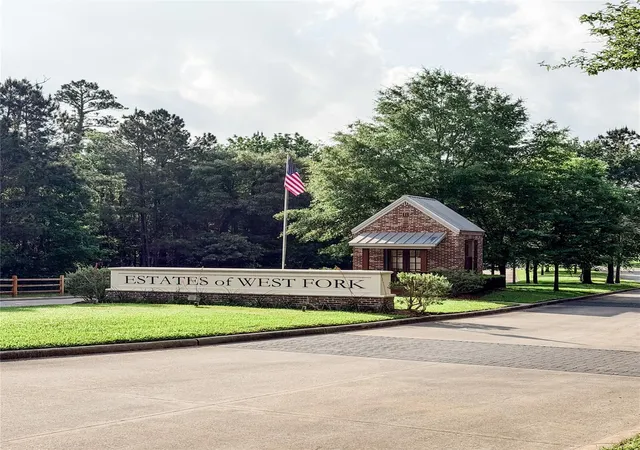 Homes for sale in Conroe, TX | 4815 West Fork Blvd, Conroe, TX 77304 | MLS# 27727051