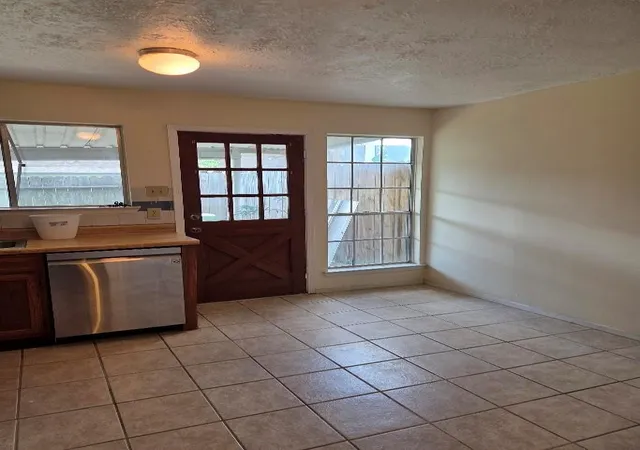 4th image of 19507 Munsey Ct, Katy, TX 77449 | MLS# 57962917