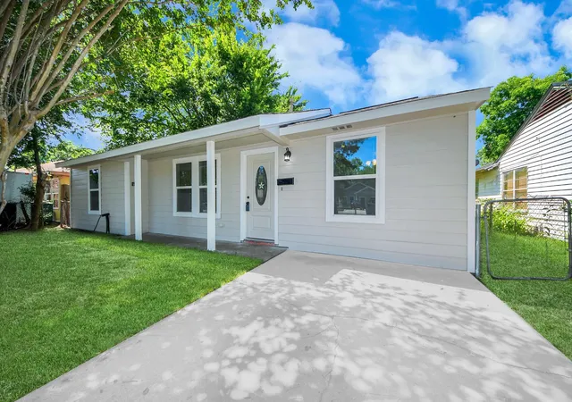 1st image of 4914 Angleton St, Houston, TX 77033 | MLS# 87228243