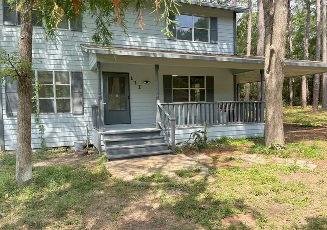 3rd image of 117 Amanda St, Conroe, TX 77304 | MLS# 20356750