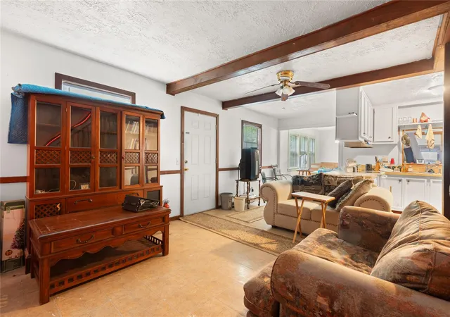 3rd image of 364 Mesquite, Livingston, TX 77351 | MLS# 71162001