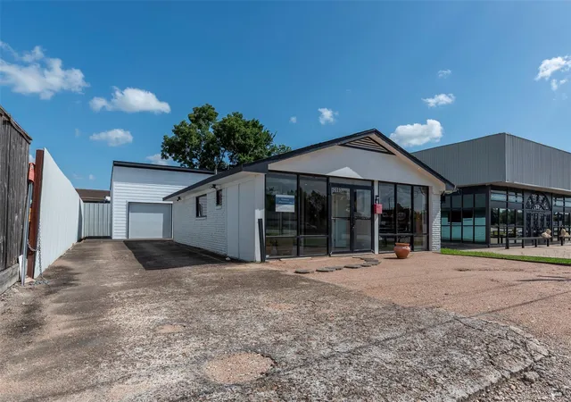 1st image of 2003 Hwy 90 A, Missouri City, TX 77489 | MLS# 84218220