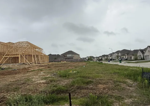 Photo 4 of Single family home for sale at 6715 Sweet Orange Ct, Manvel, TX 77578 | MLS# 10857806 | Listing updated on 2026-09-03