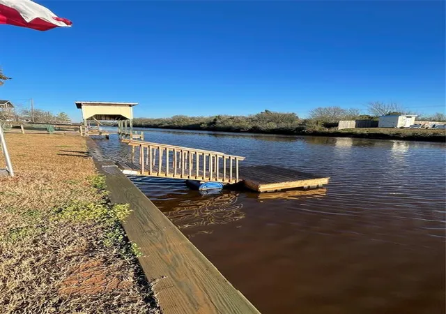 3rd image of 188-189 County Road 299 Heron, Bay City, TX 77414 | MLS# 94172318