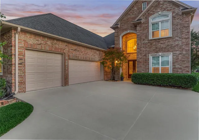 4th image of 12336 Oak Bend Cir, Conroe, TX 77304 | MLS# 10744848