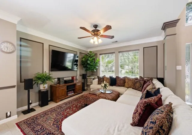Photo 4 of Single family home for sale at 2202 Parkview Ln, Missouri City, TX 77459 | MLS# 66548486 | Listing updated on 2026-09-19