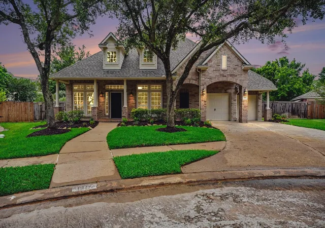 2nd image of 1017 Misty Trails Ln, League City, TX 77573 | MLS# 25299629